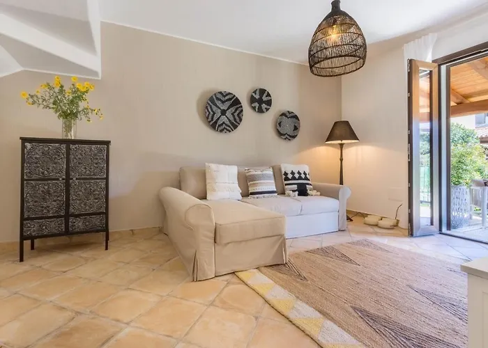 Amelia Віллазімьюс